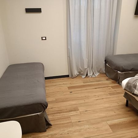 Il Giardino Di Elettra - Freeparking Aparthotel Генуа Екстериор снимка