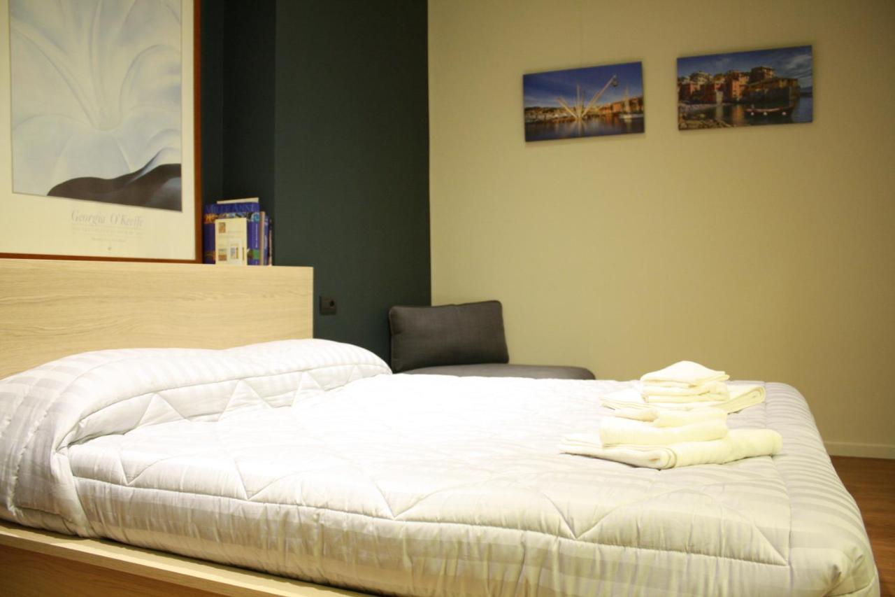Il Giardino Di Elettra - Freeparking Aparthotel Генуа Екстериор снимка